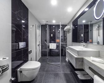 Park Dedeman Trabzon - Trabzon - Bathroom