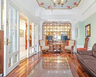 Cornell Hotel - San Francisco - Living room