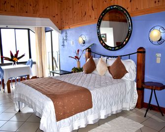 Guayabo Lodge - Turrialba - Bedroom
