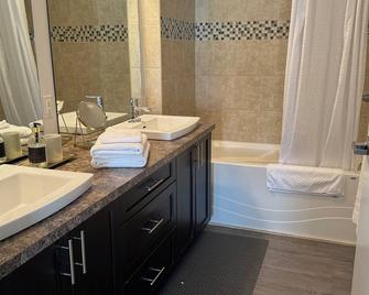 Luxury Condo Close to Downtown - Winnipeg