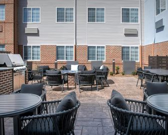 TownePlace Suites by Marriott Annapolis - אנאפוליס - מרפסת