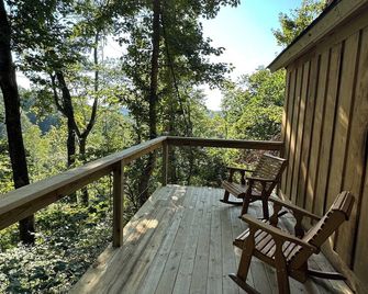 Cabin in the woods - London - Balkon