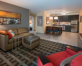 TownePlace Suites by Marriott Ottawa Kanata - Ottawa - Wohnzimmer