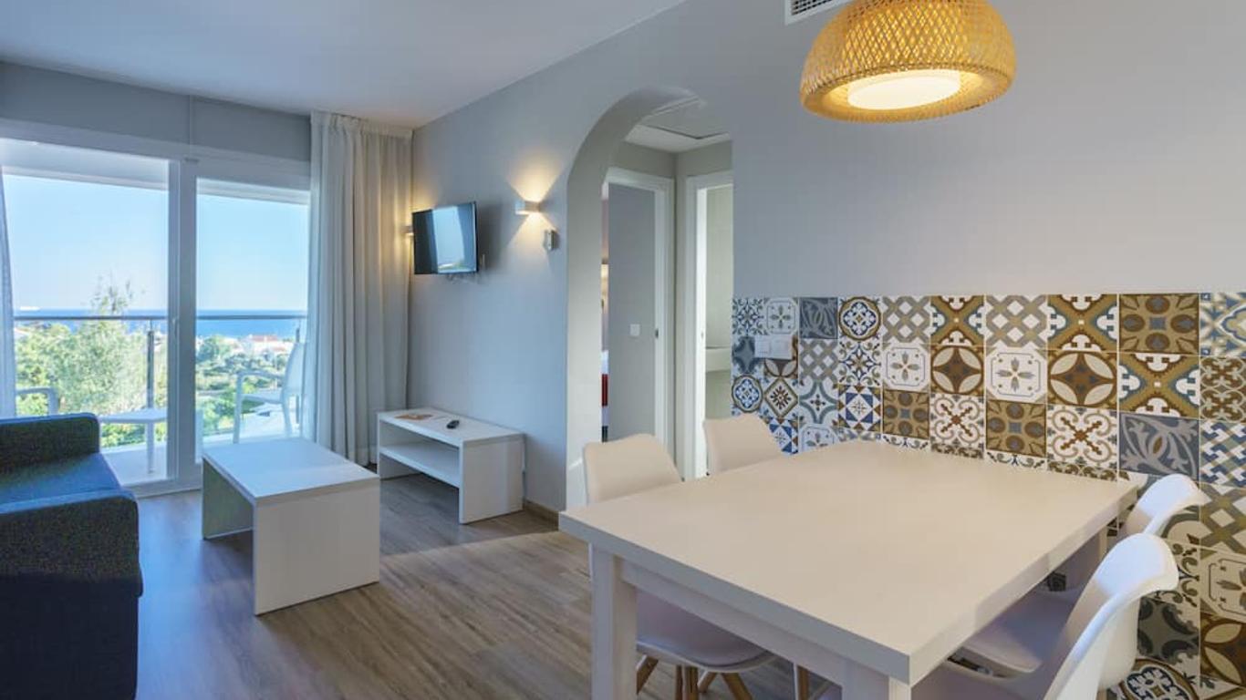 Hotel Sur Menorca Suites & Waterpark