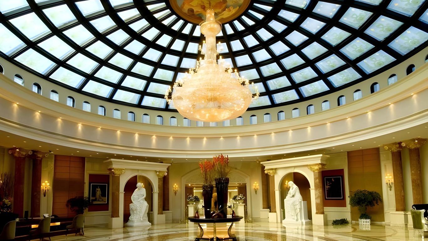 Zhejiang Tianducheng French Themed Resort