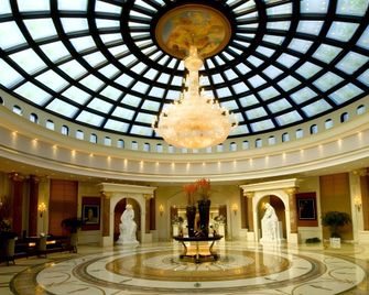 Zhejiang Tianducheng French Themed Resort - Hangzhou - Lobby