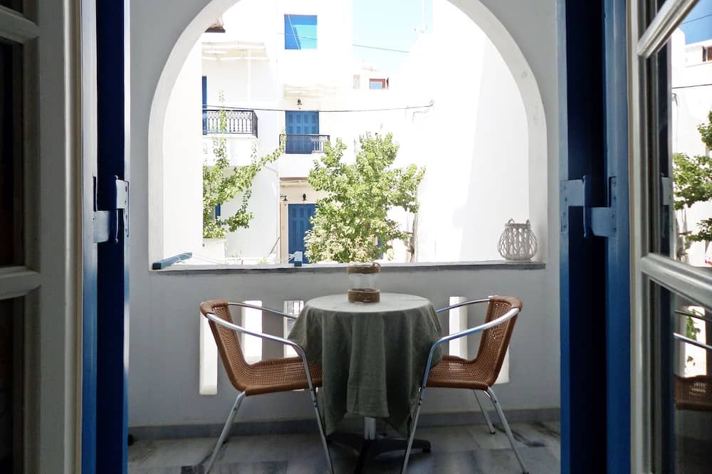 ريا صن هوتل ستوديوز أبارتمنتس - ناكسوس - شرفة