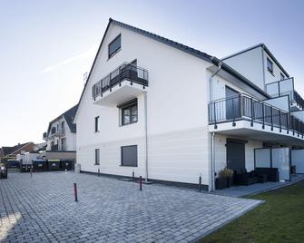 Pier 67 Kleine Perle Neustadt - Neustadt in Holstein - Gebäude