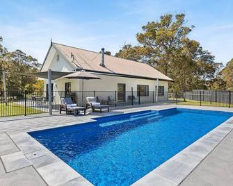 Bush Retreat With Private Pool - Narooma - Pool