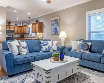 The Rookery III 5008 Cottage - Gulf Shores - Living room