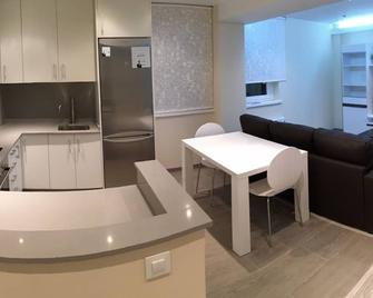 Avenida de Arteixo. Precioso apartamento - La Coruña