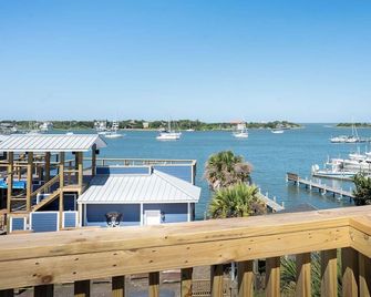 The Silver Lake Hotel at Ocracoke - Ocracoke - Balcón