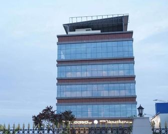 Hotel Vanthara Inn - Raichur - Edificio