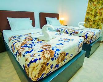 Airport Hotel - Angeles City - Habitación