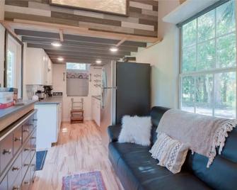 Tiny Home - Sanford, FL -3beds - Sanford - Sala de estar