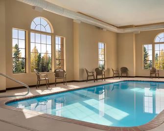 Hometown Place Olive Branch - Olive Branch - Piscina