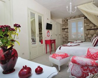 Alacati Sultan Konak Butik Otel - Alacati - Kamar Tidur