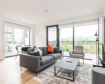 Grange Two - Dublin - Living room