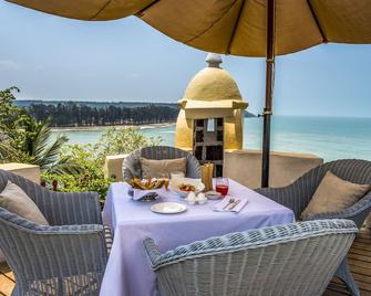 Fort Tiracol Heritage Hotel - Arambol - Balcony