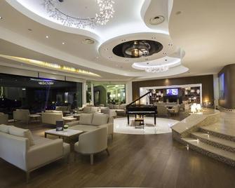 فندق سينتيدو طبرقة بيتش - طبرقة - ردهة