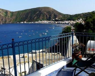 Holiday Home Case Blu - Lipari