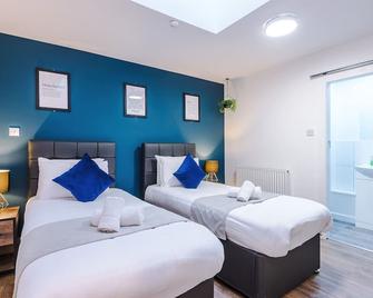 The Definition Apartment in the Northern Quarter by Rest&Recharge - Manchester - Phòng ngủ