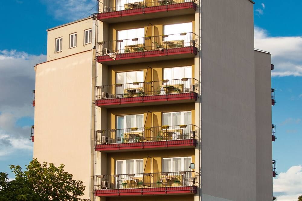 هوتل بيلفيو - سكوبي - مبنى