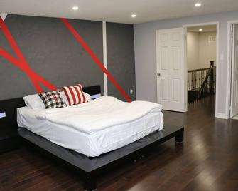 Quiet and Contemporary Home - Markham - Bedroom