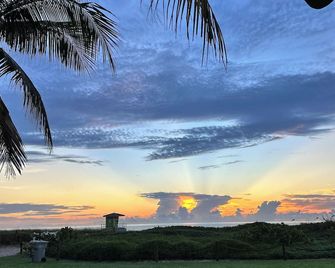 Surf Side Resort - Pompano Beach - Näkymät ulkona