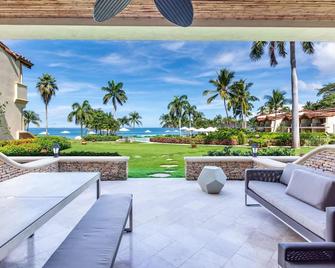 Exclusive - secluded spot on Flamingo Beach - sleep to the sound of the surf - Playa Flamingo - Patio