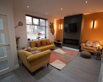 Ideal Lodgings in Accrington - Accrington - Wohnzimmer