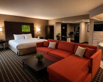 Ramada by Wyndham Minneapolis Golden Valley - Golden Valley - Ložnice