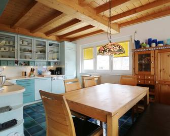 Ferienwohnung 'Il Paradiso' in Schluchsee mit Dachterrasse und Seeblick - Schluchsee - Dining room