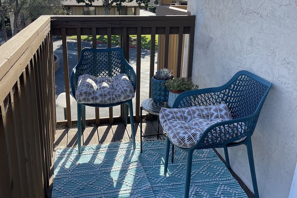 Lovely Two Bedroom Condo