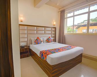 OYO 11845 Hotel Victoria - Panaji - Habitación