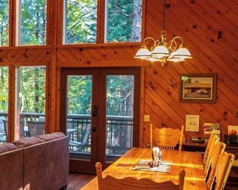 Evergreen Chalet Game Room Kayaks & Sup Big Trees Pool Access - Arnold
