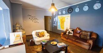 Kate'S Nest Guesthouse - Windhoek - Sala de estar