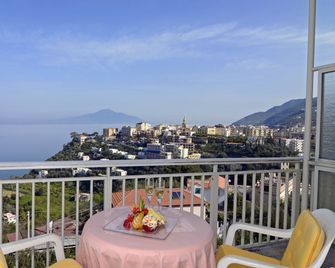 Grand Hotel Moon Valley - Vico Equense - Balcone