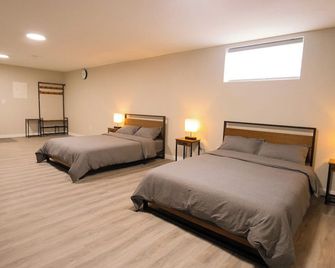 Ck Motel - Chatham-Kent
