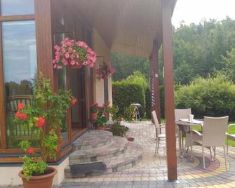 Holiday Home Medus - Babīte - Patio
