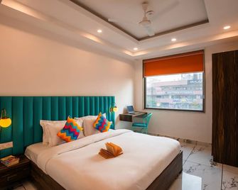 Gostops Plus Gurugram, Baani Square - Gurugram - Bedroom