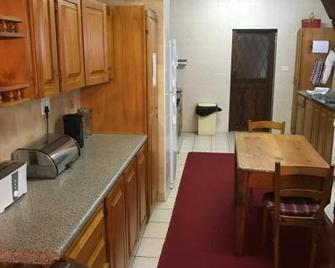 Hawley House - Underberg