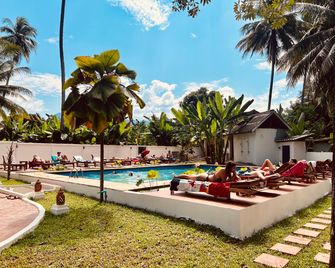 The Jam Hostel Luang Prabang - Luang Prabang - Pool