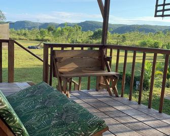 Cabaña El Nido: family comfort next to Caño Cristales + chef at your disposal. - La Macarena - Balcón