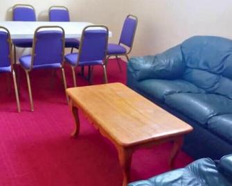 Hotel La Rochelle - Douala - Living room