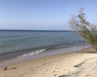 Charming 2BR (Sleeps 4) Coach House w/ Lake Michigan Access - Coloma - Beach
