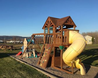 Upper Clements Cottages & Rv Park - Annapolis Royal - Bazén