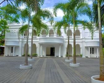 Hotel Bougainvilla - Aluthgama - Edificio