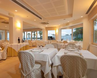 Hotel Il Timone - Porto San Giorgio - Restaurant