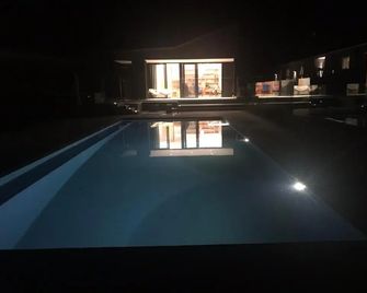 The Stables - Cambridge - Piscina